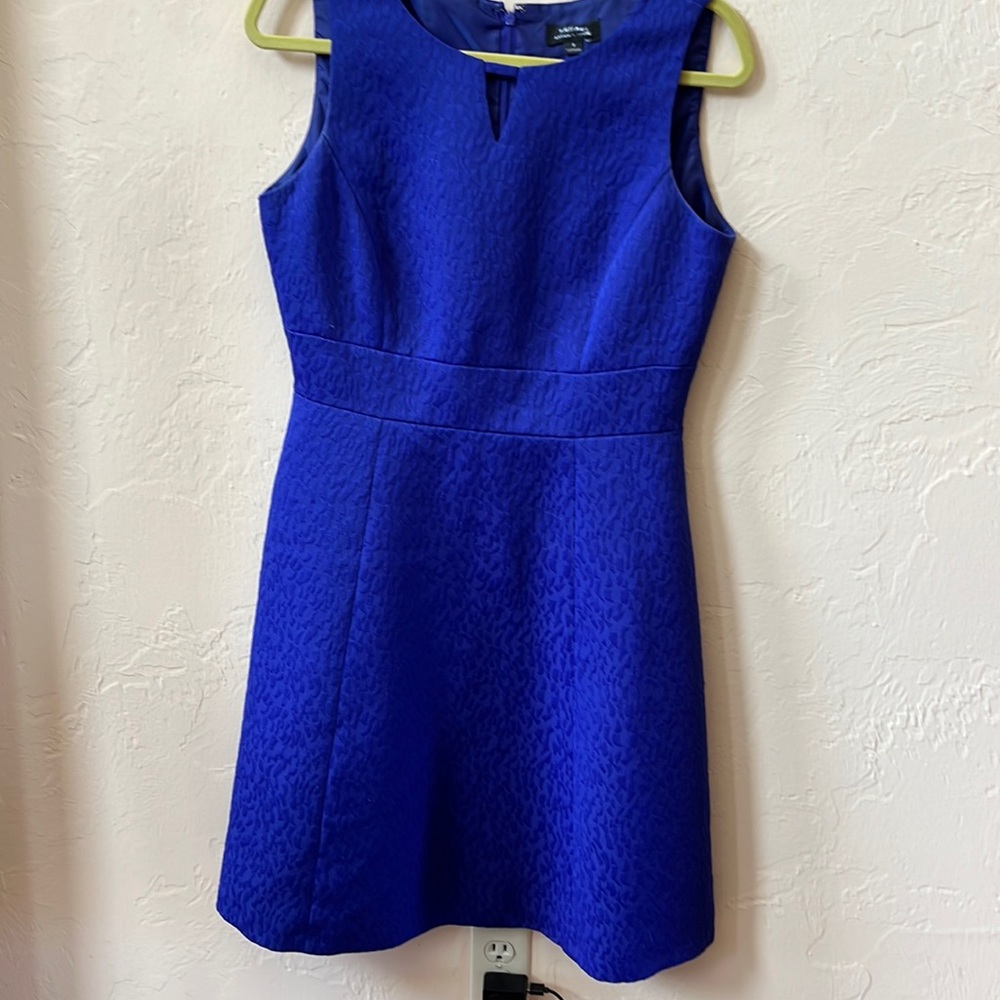 Tahari by Arthur Levine royal blue sleeveless dress size 8